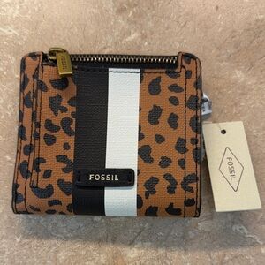 GUC Fossil Animal Print Wallet Fold NWT